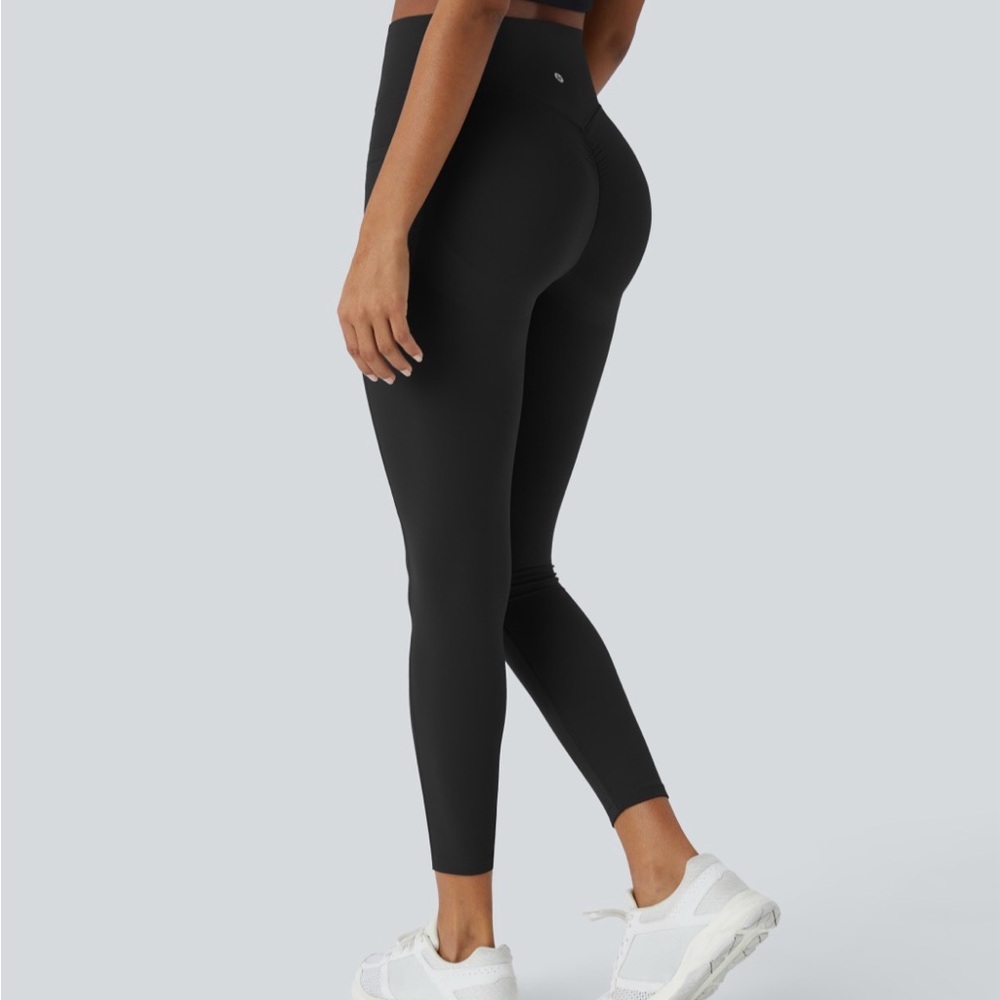 Halara Ultrasculpt, High Waisted, Butt Lifting Tummy Control Leggings